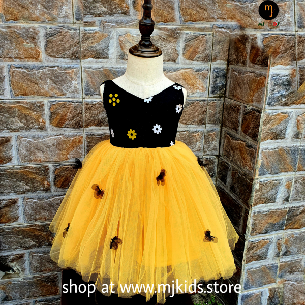 Yellow Daisy dress